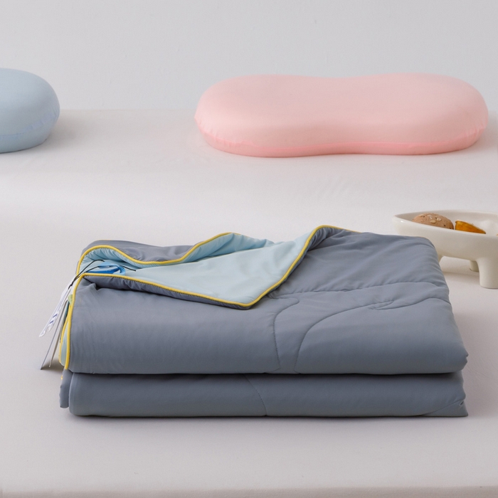 91家纺网 家纺一手货源 找家纺 CINNY馨宜 2026新款A类180g高克重锦氨凉感 冷布丁凉感防蚊即刻凉感夏被 绅士蓝