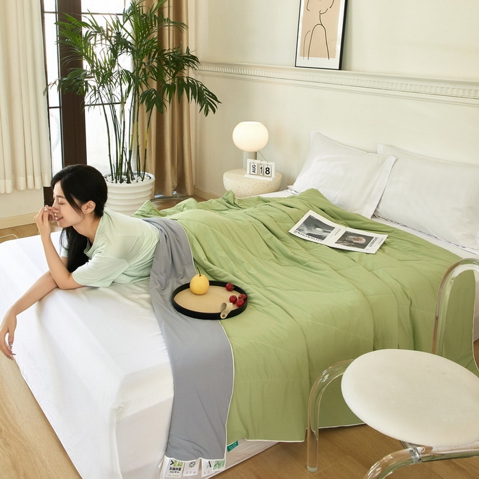 91家纺网 家纺一手货源 找家纺 库里梦家纺 2026新款A类母婴级冰肤凉感夏被锦氨双面凉皮皮夏凉被 凉皮皮-绿灰