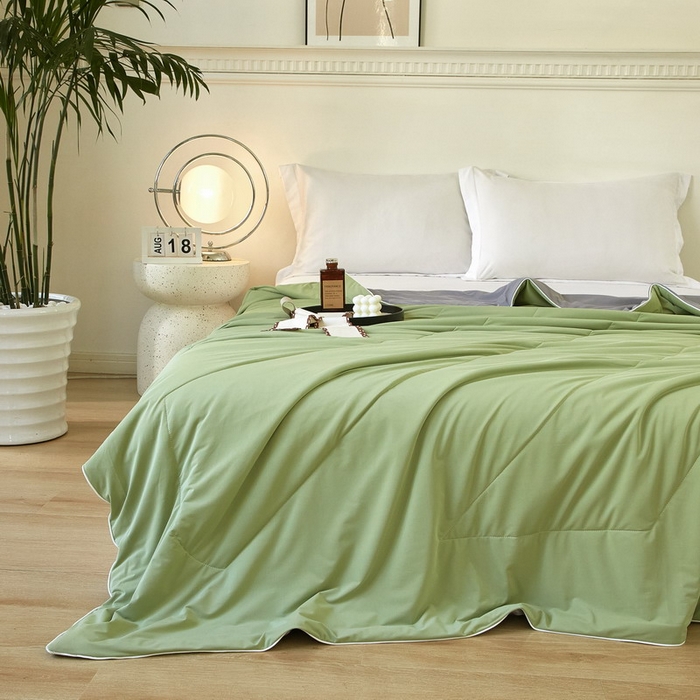 91家纺网 家纺一手货源 找家纺 库里梦家纺 2026新款A类母婴级冰肤凉感夏被锦氨双面凉皮皮夏凉被 凉皮皮-绿灰