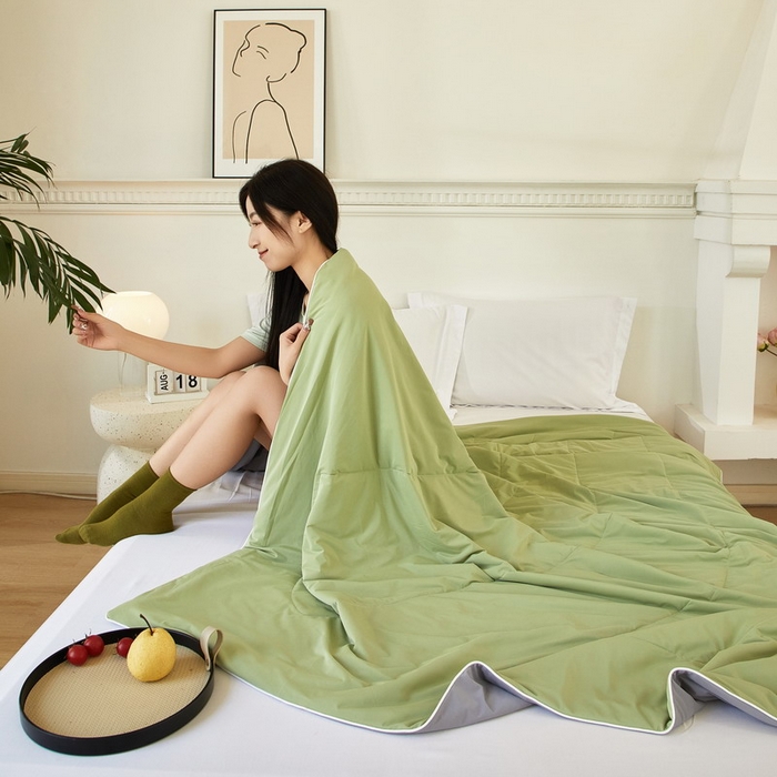 91家纺网 家纺一手货源 找家纺 库里梦家纺 2026新款A类母婴级冰肤凉感夏被锦氨双面凉皮皮夏凉被 凉皮皮-绿灰