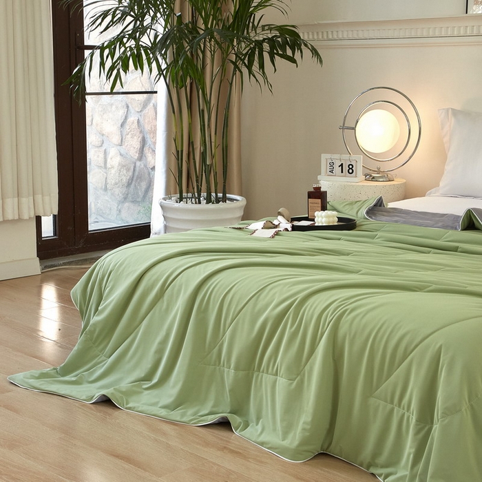 91家纺网 家纺一手货源 找家纺 库里梦家纺 2026新款A类母婴级冰肤凉感夏被锦氨双面凉皮皮夏凉被 凉皮皮-绿灰