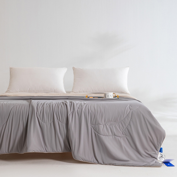 91家纺网 家纺一手货源 找家纺 CINNY馨宜 2026新款A类锦氨凉感冷布丁防蚊双面睡感夏被 冰河灰