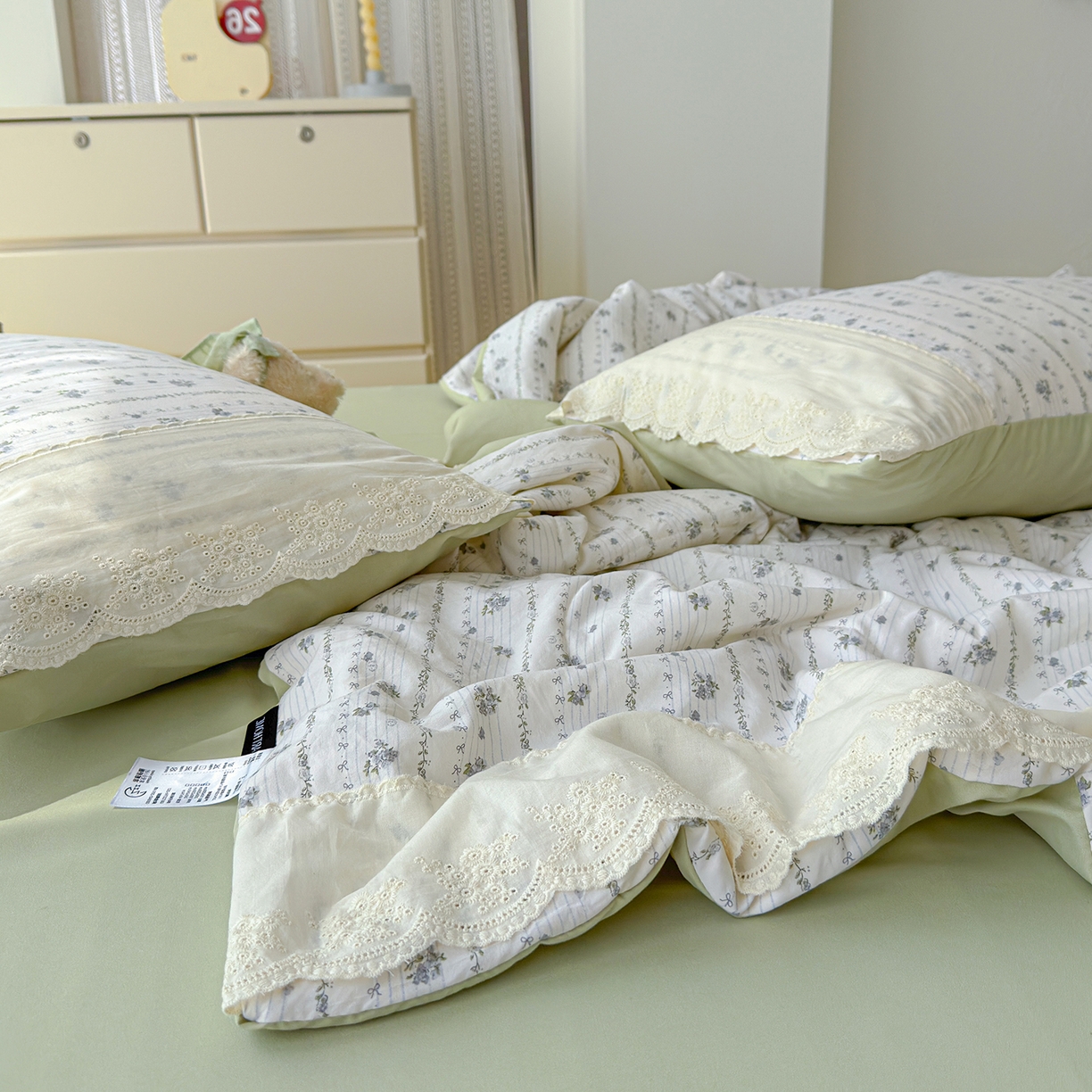 91家纺网 家纺一手货源 找家纺 竹合家纺 2026春夏新款古法水洗仿棉云感棉夏被四件套全棉花边印花夏凉被空调被 蓝花楹