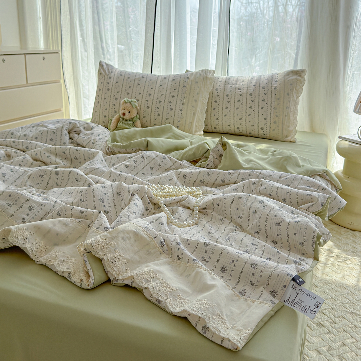 91家纺网 家纺一手货源 找家纺 竹合家纺 2026春夏新款古法水洗仿棉云感棉夏被四件套全棉花边印花夏凉被空调被 蓝花楹