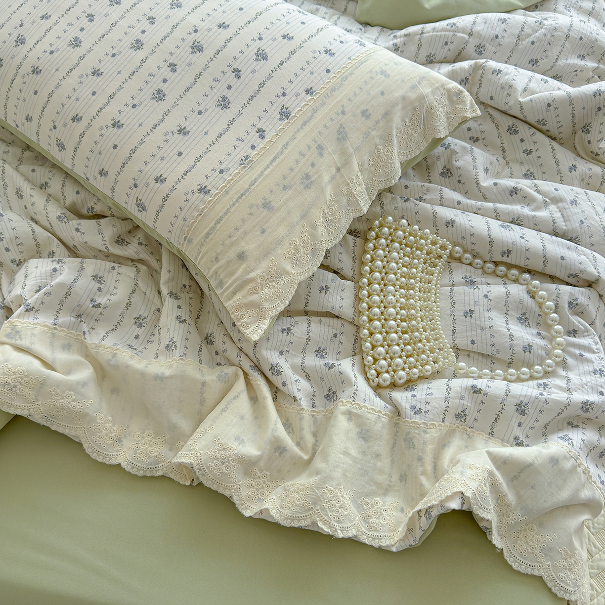 91家纺网 家纺一手货源 找家纺 竹合家纺 2026春夏新款古法水洗仿棉云感棉夏被四件套全棉花边印花夏凉被空调被 蓝花楹