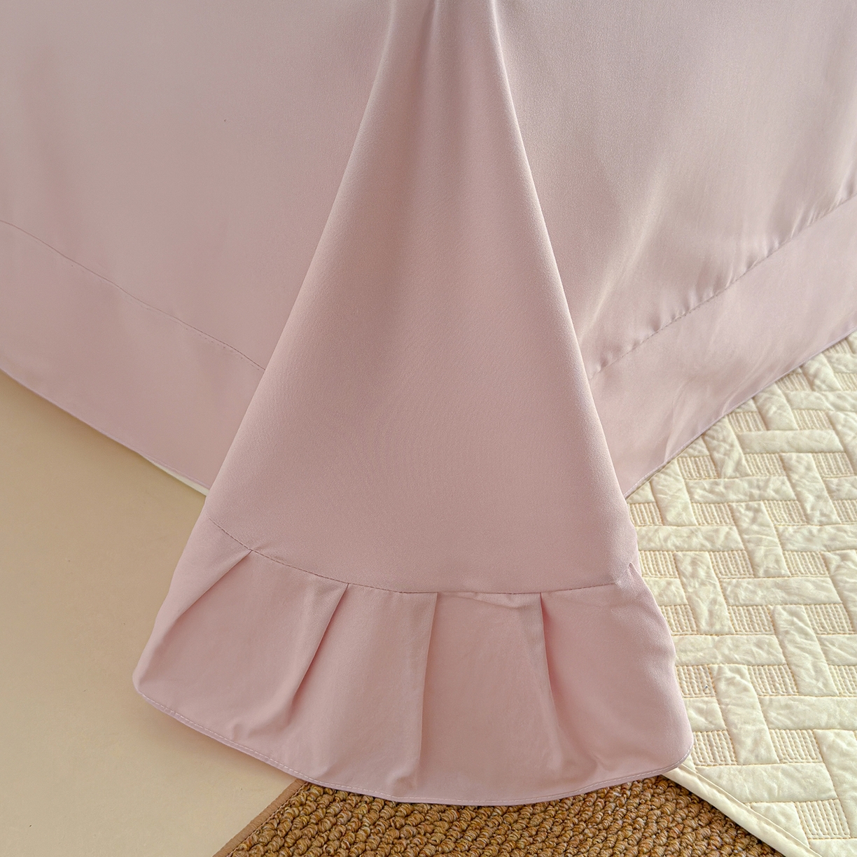 91家纺网 家纺一手货源 找家纺 竹合家纺 2026春夏新款古法水洗仿棉云感棉夏被四件套全棉花边印花夏凉被空调被 甜梦小狗