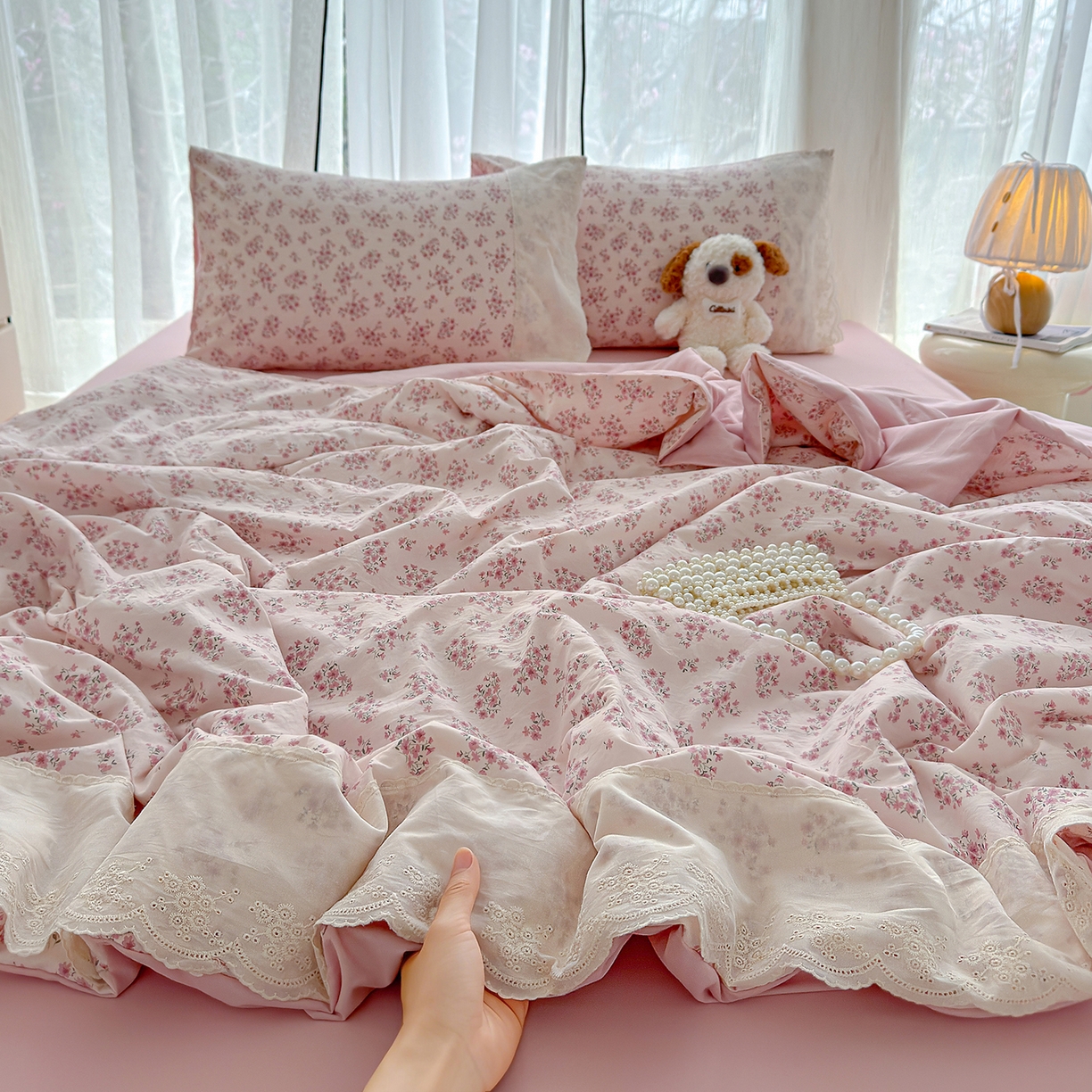 91家纺网 家纺一手货源 找家纺 竹合家纺 2026春夏新款古法水洗仿棉云感棉夏被四件套全棉花边印花夏凉被空调被 桃笺