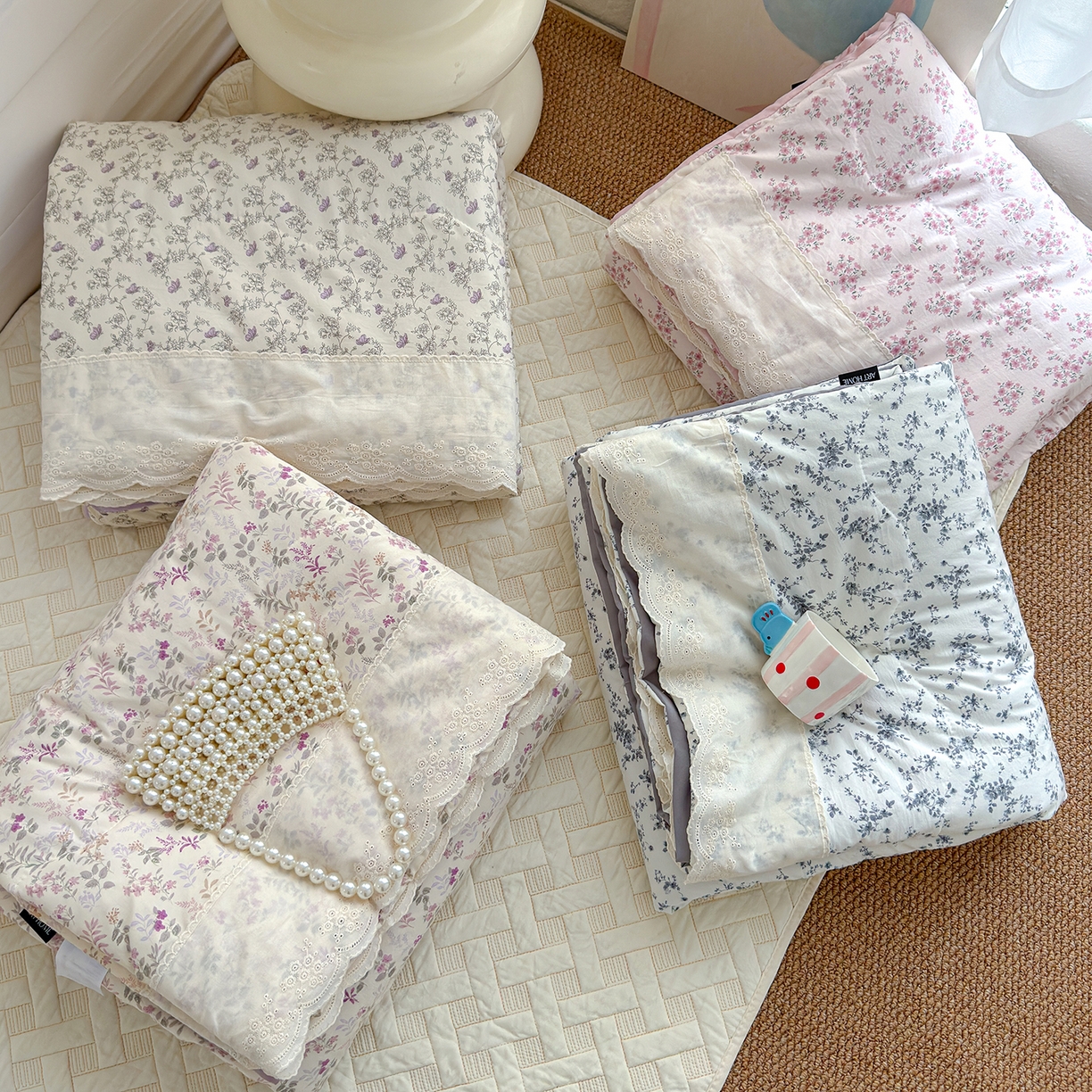 91家纺网 家纺一手货源 找家纺 （总）竹合家纺 2026春夏新款古法水洗仿棉云感棉夏被四件套全棉花边印花夏凉被空调被