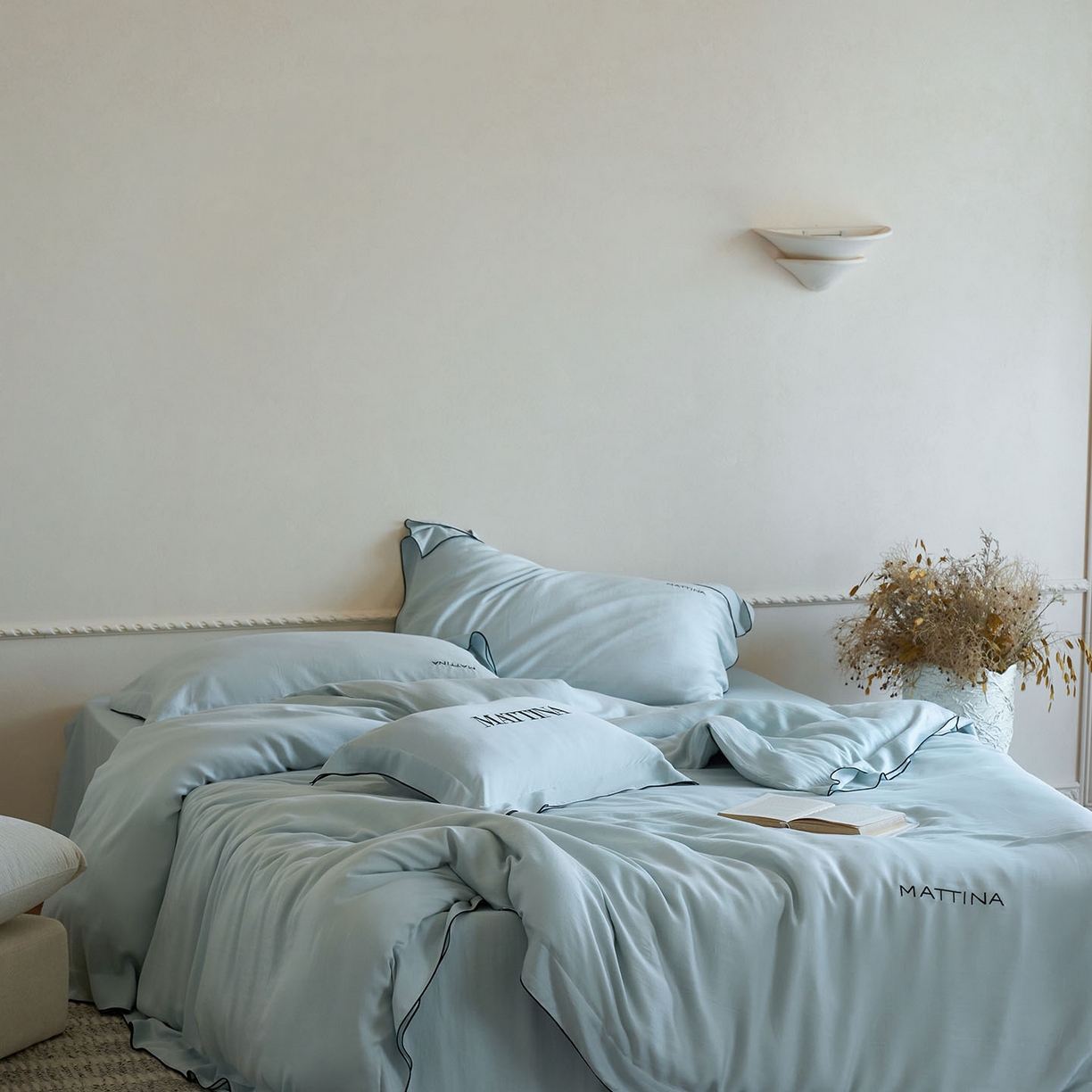 91家纺网 家纺一手货源 找家纺 时亿家居 2026新款砂洗水洗兰精天丝四件套-奶芙系列 奶芙-晴山蓝