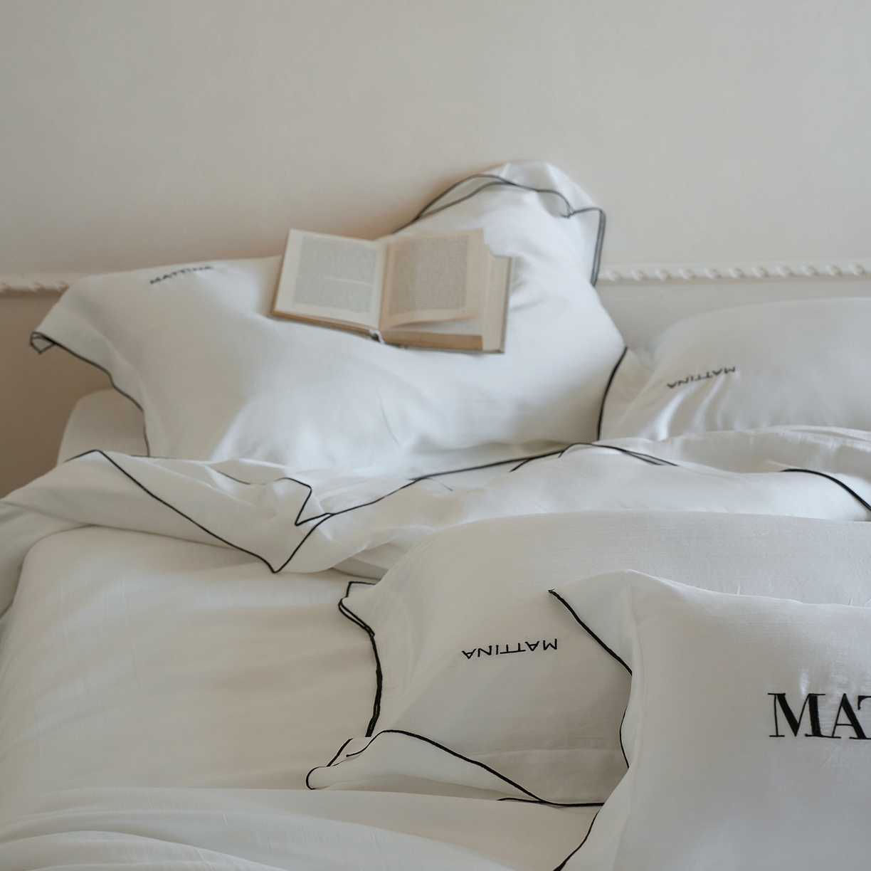 91家纺网 家纺一手货源 找家纺 时亿家居 2026新款砂洗水洗兰精天丝四件套-奶芙系列 奶芙-乳白