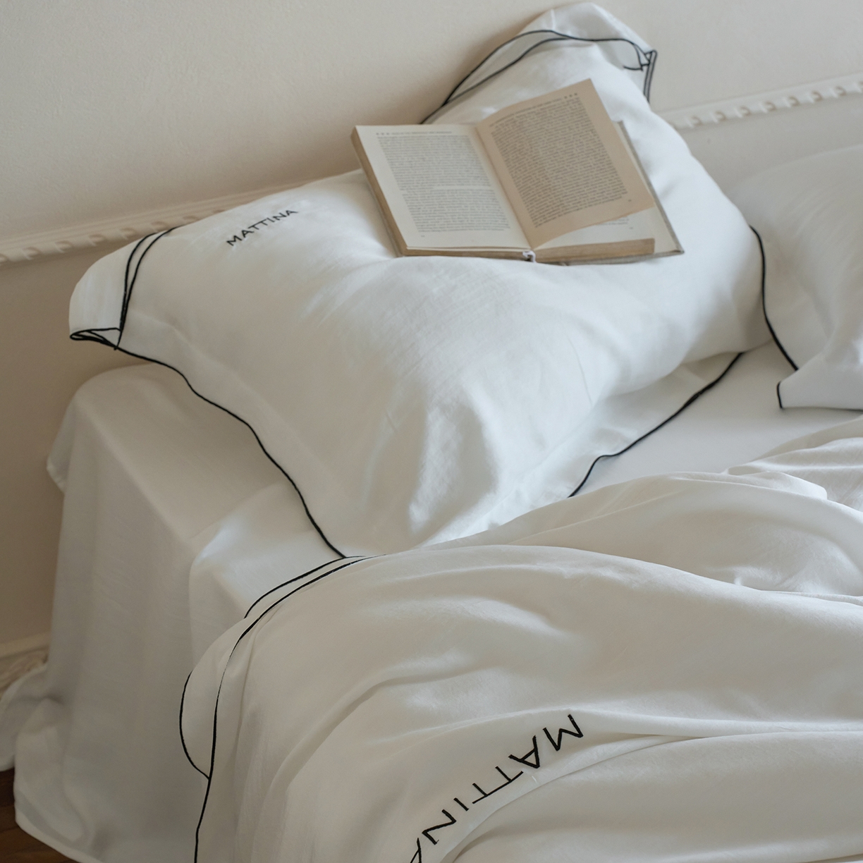 91家纺网 家纺一手货源 找家纺 时亿家居 2026新款砂洗水洗兰精天丝四件套-奶芙系列 奶芙-乳白