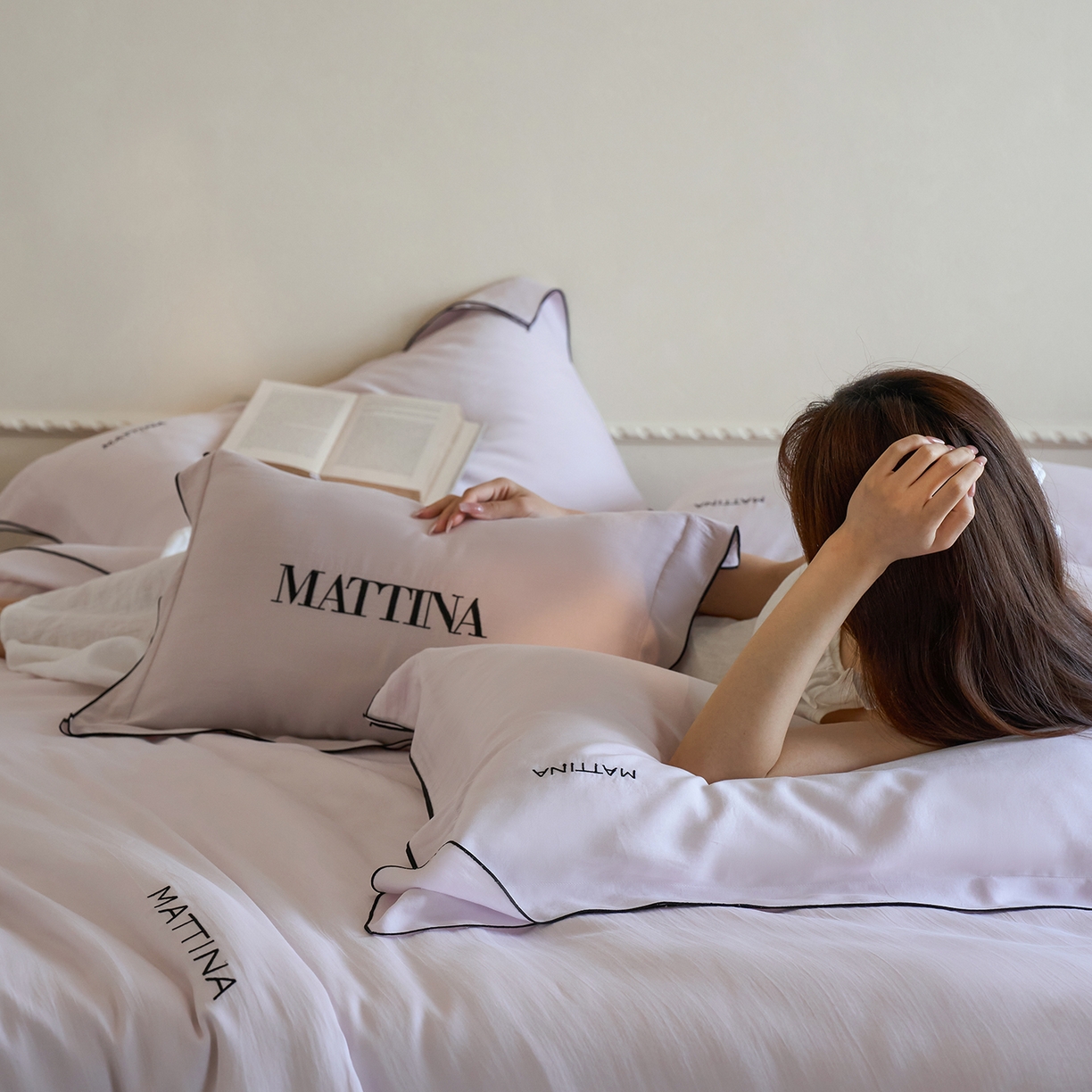 91家纺网 家纺一手货源 找家纺 时亿家居 2026新款砂洗水洗兰精天丝四件套-奶芙系列 奶芙-星光紫