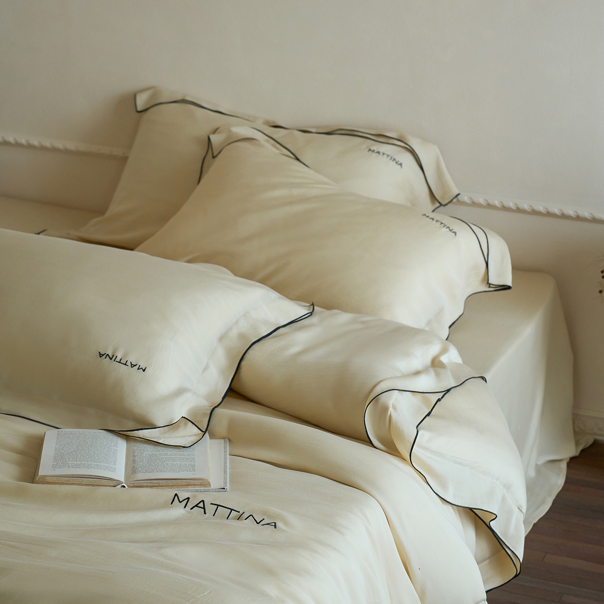 91家纺网 家纺一手货源 找家纺 时亿家居 2026新款砂洗水洗兰精天丝四件套-奶芙系列 奶芙-香槟金