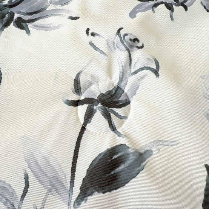 91家纺网 家纺一手货源 找家纺 CINNY馨宜 2026新款小冰皮氨纶凉感夏被空调被 花间旧事