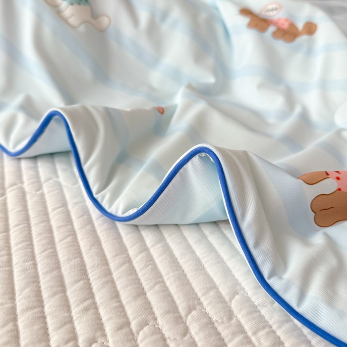 91家纺网 家纺一手货源 找家纺 CINNY馨宜 2026新款小冰皮氨纶凉感夏被空调被 晚安猫