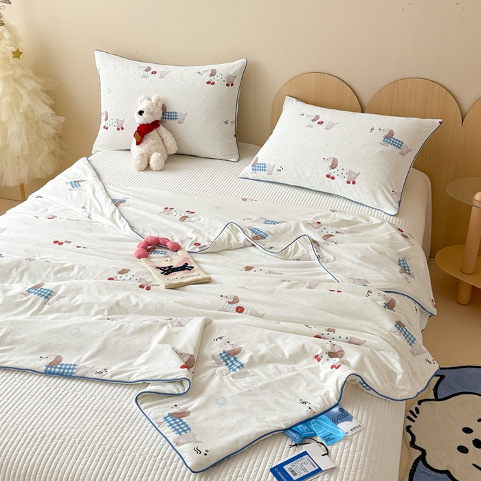 91家纺网 家纺一手货源 找家纺 CINNY馨宜 2026新款小冰皮氨纶凉感夏被空调被 绅士狗