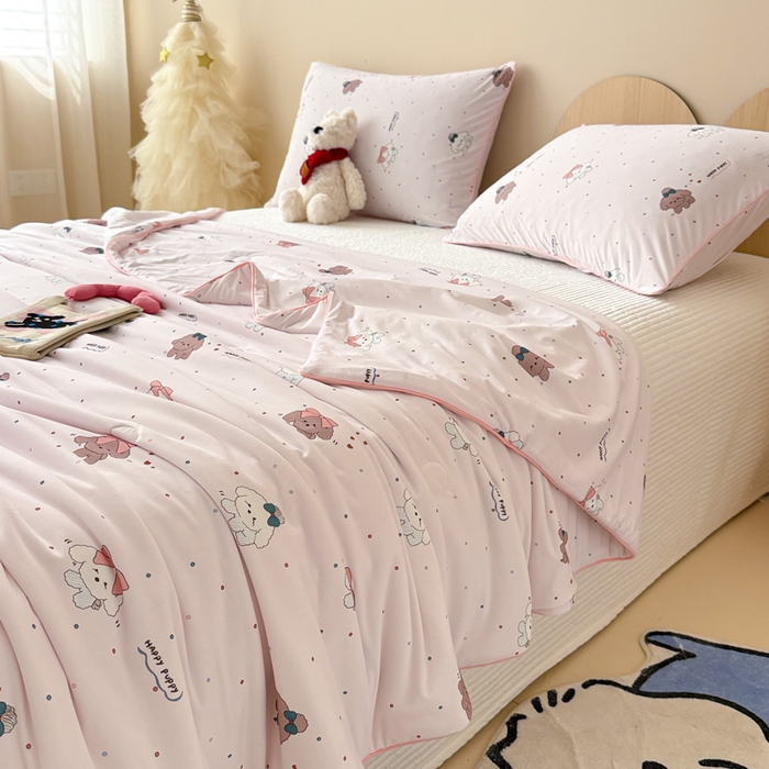 91家纺网 家纺一手货源 找家纺 CINNY馨宜 2026新款小冰皮氨纶凉感夏被空调被 顽皮狗