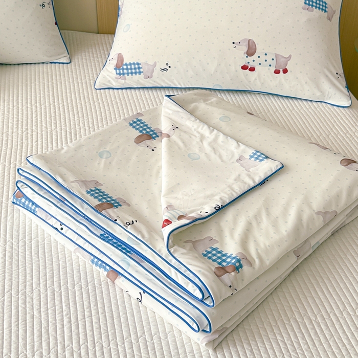 91家纺网 家纺一手货源 找家纺 CINNY馨宜 2026新款小冰皮氨纶凉感夏被空调被 绅士狗