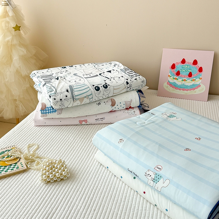 91家纺网 家纺一手货源 找家纺 CINNY馨宜 2026新款小冰皮氨纶凉感夏被空调被 组合图