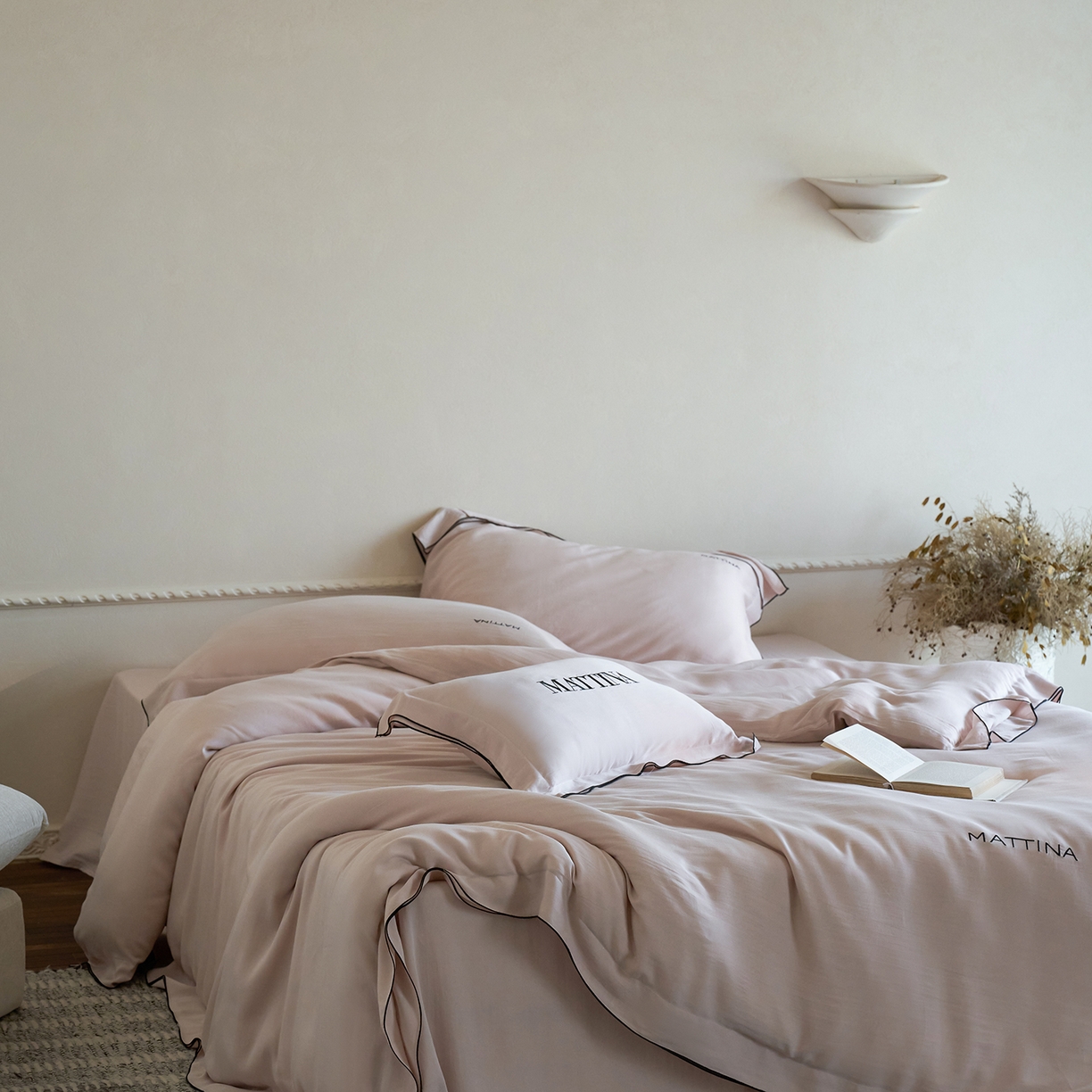 91家纺网 家纺一手货源 找家纺 时亿家居 2026新款砂洗水洗兰精天丝四件套-奶芙系列 奶芙-慵懒粉