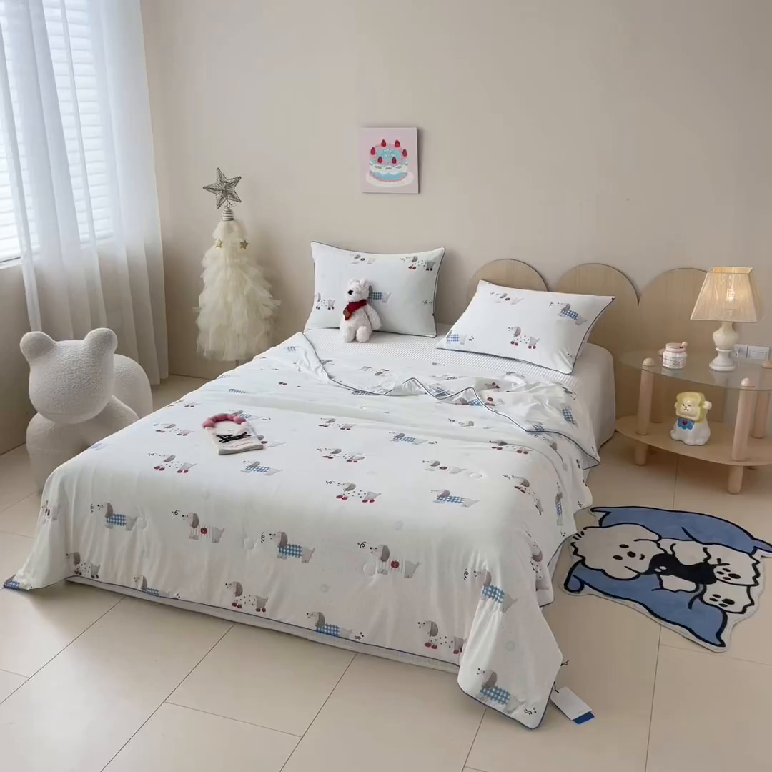 91家纺网 家纺一手货源 找家纺 CINNY馨宜 2026新款小冰皮氨纶凉感夏被空调被 绅士狗