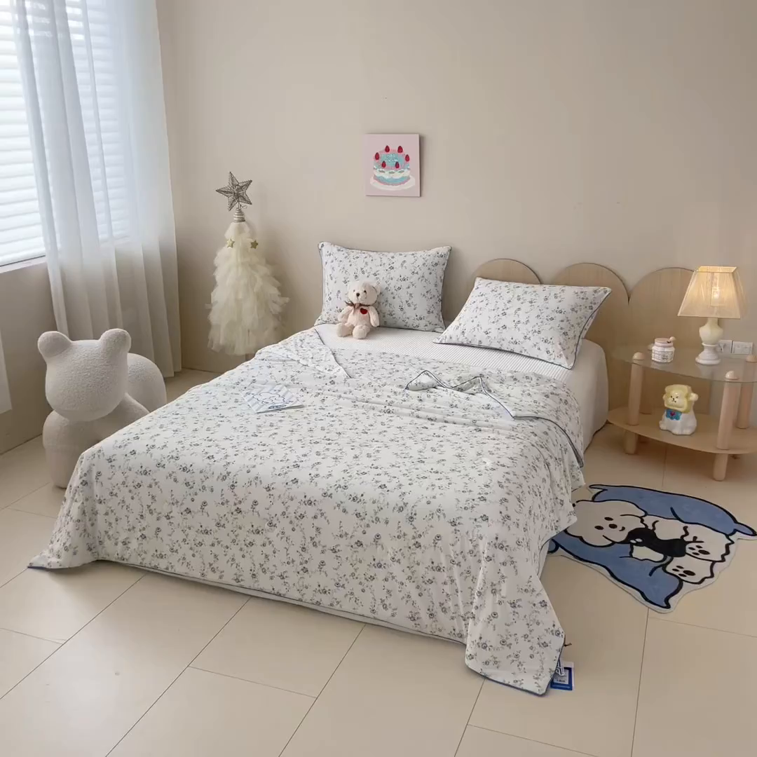 91家纺网 家纺一手货源 找家纺 CINNY馨宜 2026新款小冰皮氨纶凉感夏被空调被 茉野微澜