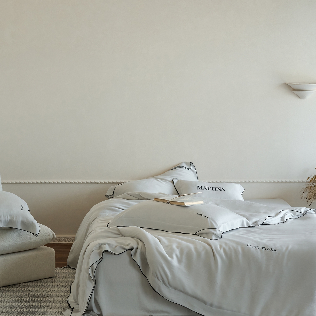 91家纺网 家纺一手货源 找家纺 时亿家居 2026新款砂洗水洗兰精天丝四件套-奶芙系列 奶芙-月影灰