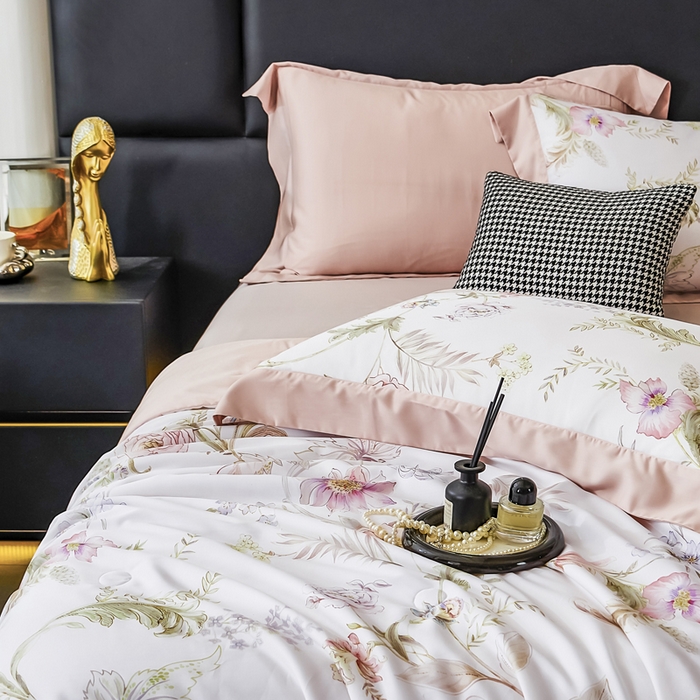 91家纺网 家纺一手货源 找家纺 CINNY馨宜 2026新款天丝莱赛尔数码印花夏被 春日落樱