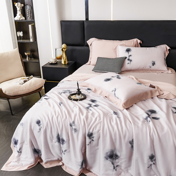 91家纺网 家纺一手货源 找家纺 CINNY馨宜 2026新款天丝莱赛尔数码印花夏被 风栖