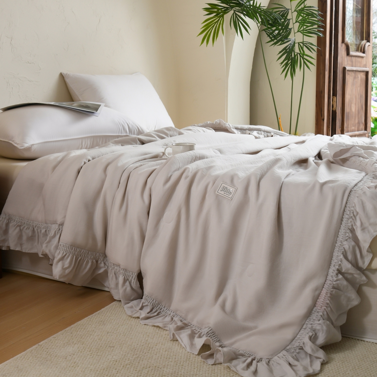 91家纺网 家纺一手货源 找家纺 CINNY馨宜 2026新款水洗天丝莱赛尔夏被空调被 咖色