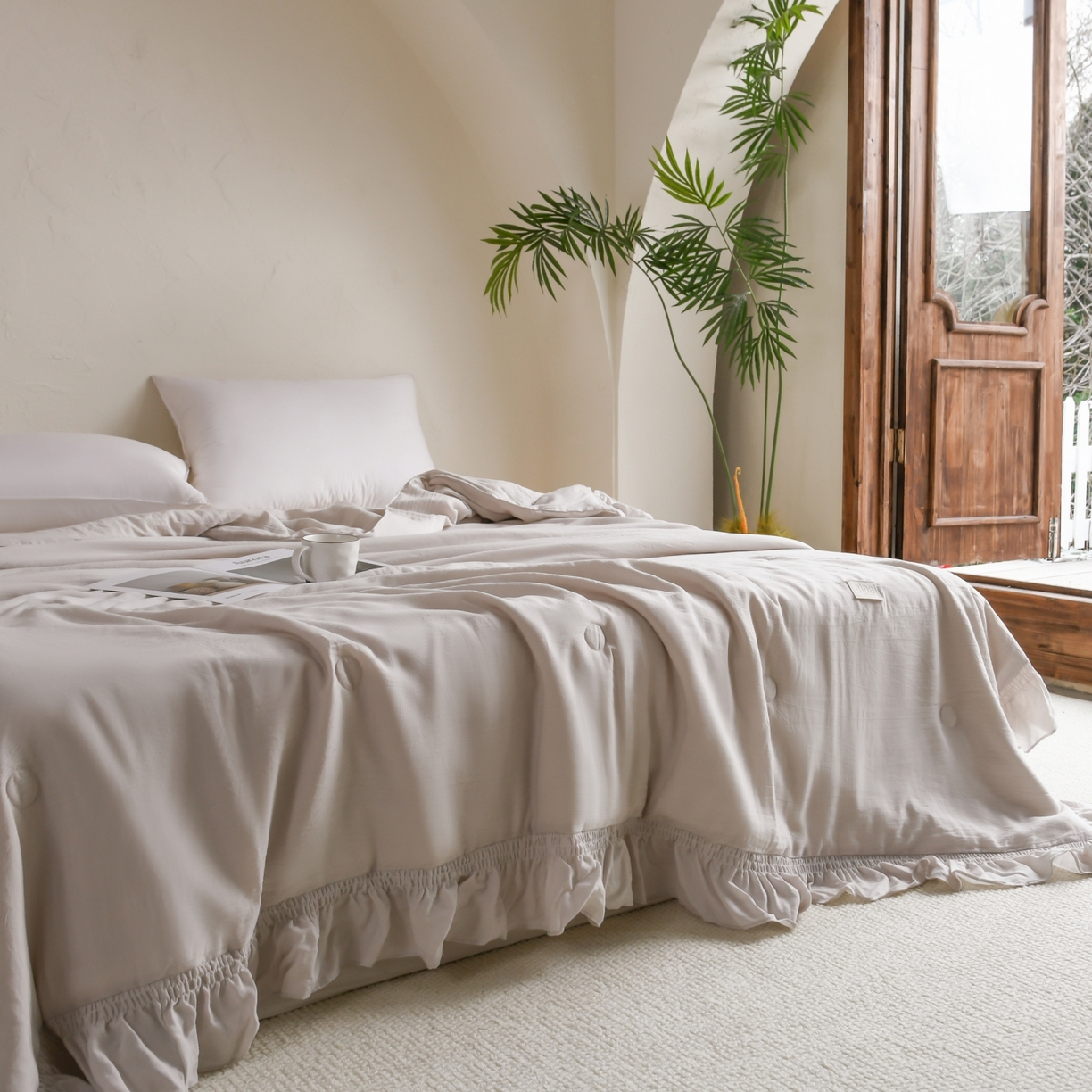 91家纺网 家纺一手货源 找家纺 CINNY馨宜 2026新款水洗天丝莱赛尔夏被空调被 咖色