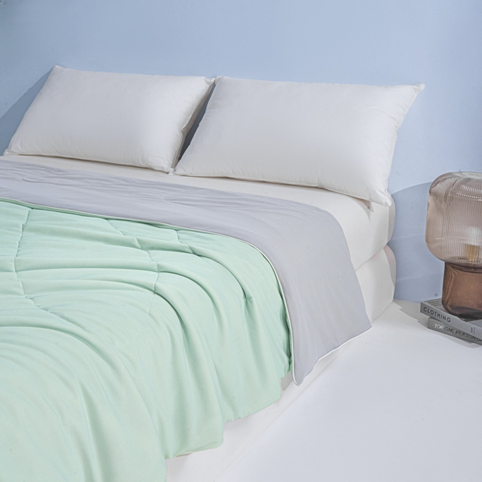 91家纺网 家纺一手货源 找家纺 库里梦家纺 2026新款深海水藻凉感被夏被夏凉被空调被礼盒装 水波绿-灰