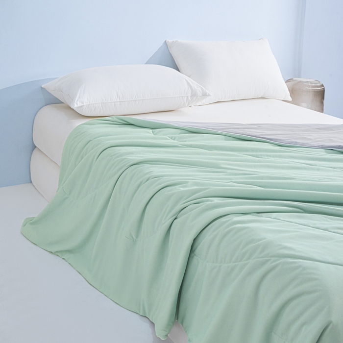 91家纺网 家纺一手货源 找家纺 库里梦家纺 2026新款深海水藻凉感被夏被夏凉被空调被礼盒装 水波绿-灰