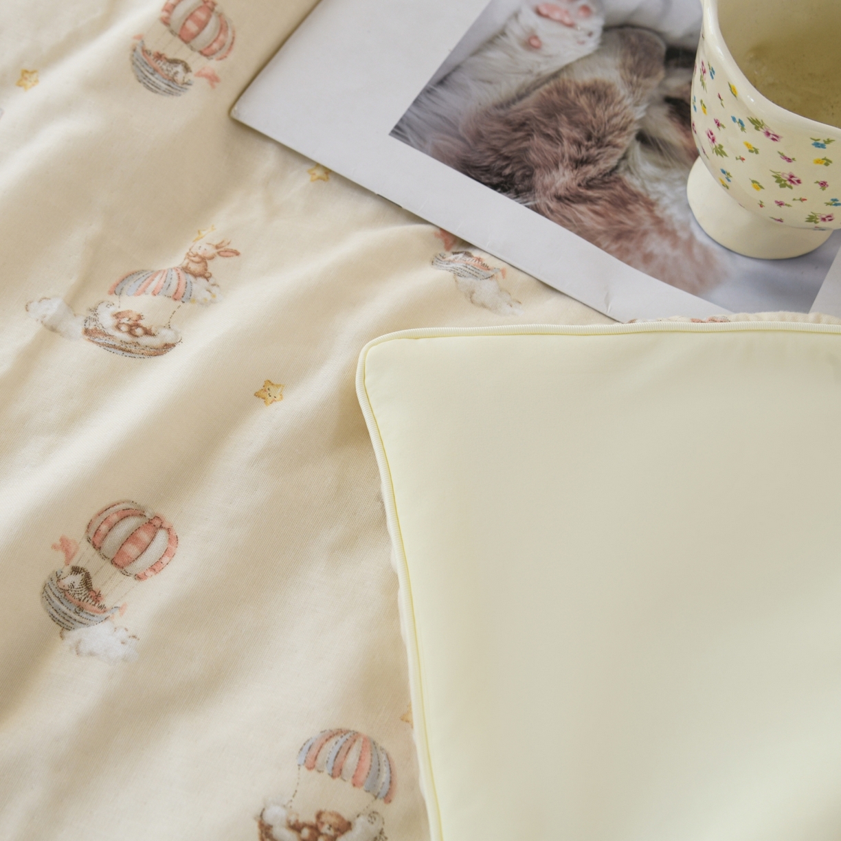 91家纺网 家纺一手货源 找家纺 CINNY馨宜 2026新款双层纱锦氨凉感夏被双面睡感夏被 云朵童话-咖