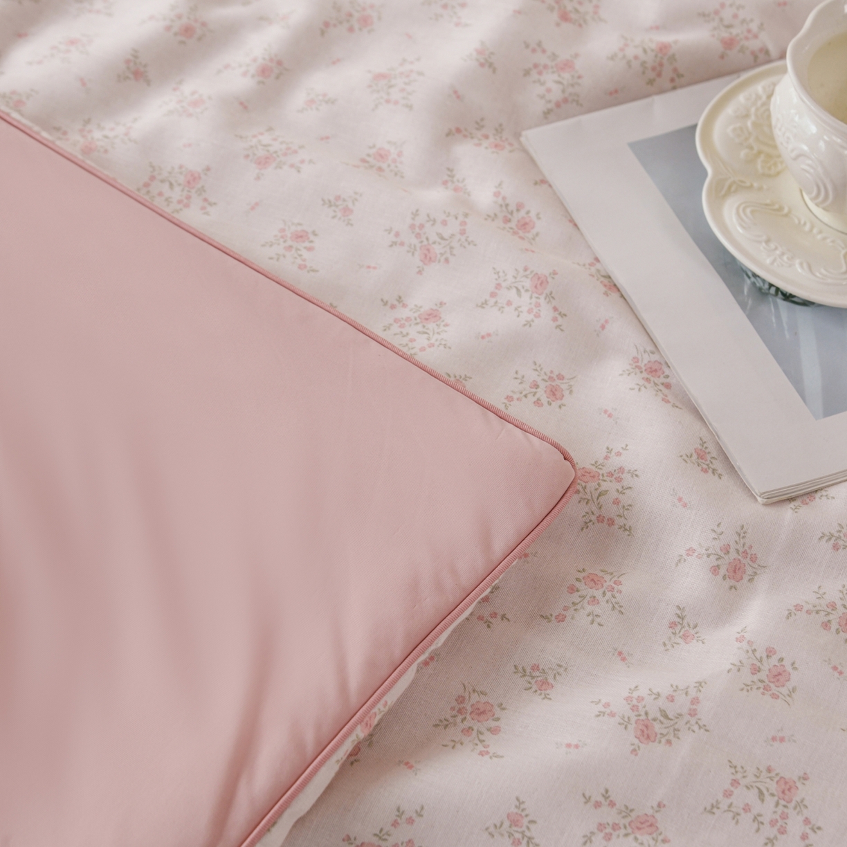 91家纺网 家纺一手货源 找家纺 CINNY馨宜 2026新款双层纱锦氨凉感夏被双面睡感夏被 云香-粉