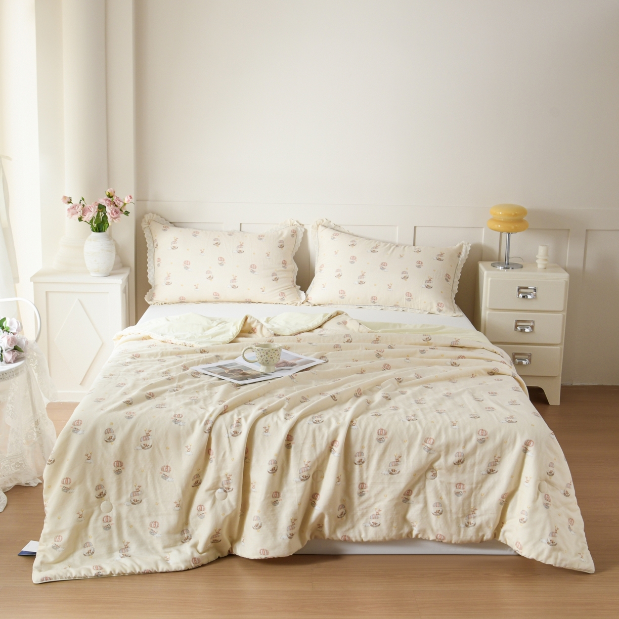 91家纺网 家纺一手货源 找家纺 CINNY馨宜 2026新款双层纱锦氨凉感夏被双面睡感夏被 云朵童话-咖