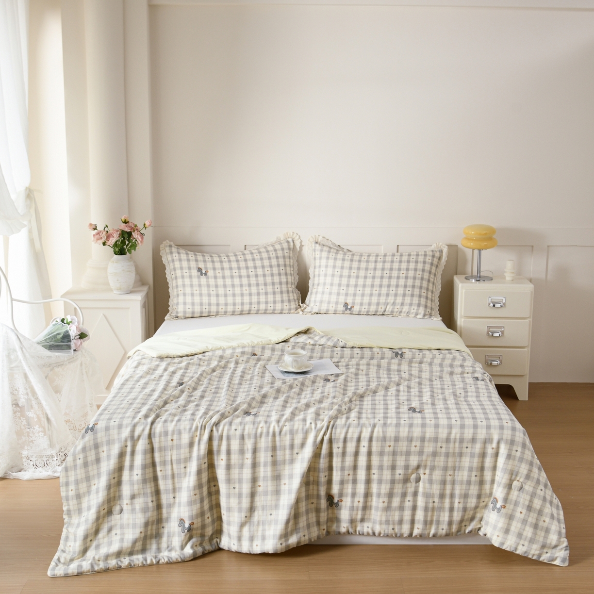 91家纺网 家纺一手货源 找家纺 CINNY馨宜 2026新款双层纱锦氨凉感夏被双面睡感夏被 格间甜驹-咖