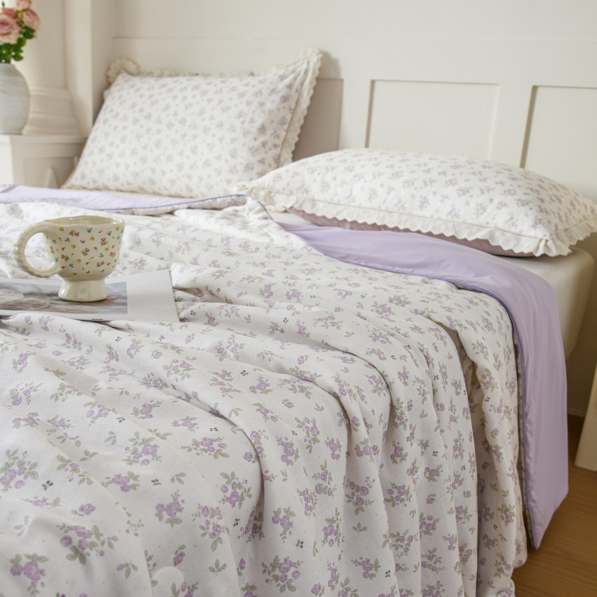 91家纺网 家纺一手货源 找家纺 CINNY馨宜 2026新款双层纱锦氨凉感夏被双面睡感夏被 花樱-紫