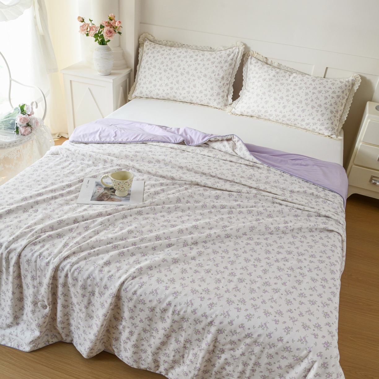 91家纺网 家纺一手货源 找家纺 CINNY馨宜 2026新款双层纱锦氨凉感夏被双面睡感夏被 花樱-紫