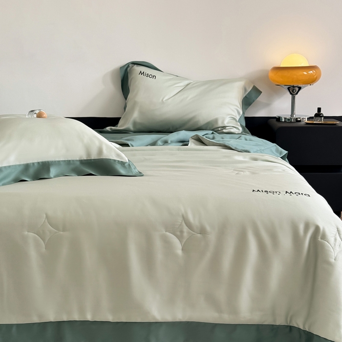 91家纺网 家纺一手货源 找家纺 （总）CINNY馨宜 2026新款A类兰精天丝55%大豆纤维 双拼色天丝夏被（炫彩）