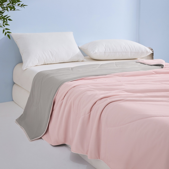 91家纺网 家纺一手货源 找家纺 库里梦家纺 2026新款深海水藻凉感被夏被夏凉被空调被礼盒装 桃花粉-灰