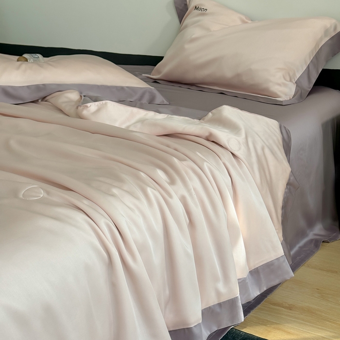 91家纺网 家纺一手货源 找家纺 CINNY馨宜 2026新款A类兰精天丝55%大豆纤维 双拼色天丝夏被（炫彩） 丁香紫