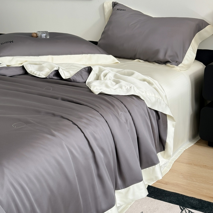 91家纺网 家纺一手货源 找家纺 CINNY馨宜 2026新款A类兰精天丝55%大豆纤维 双拼色天丝夏被（炫彩） 银河灰