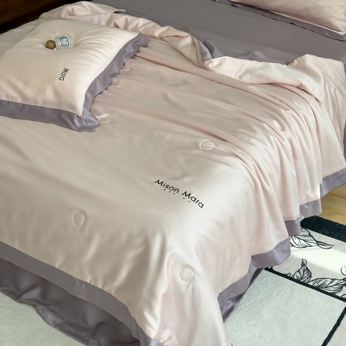 91家纺网 家纺一手货源 找家纺 CINNY馨宜 2026新款A类兰精天丝55%大豆纤维 双拼色天丝夏被（炫彩） 丁香紫