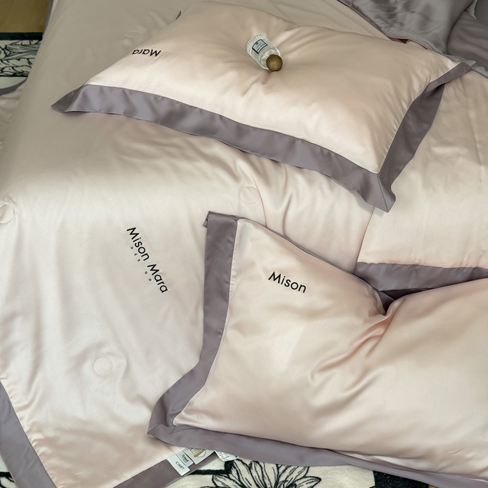 91家纺网 家纺一手货源 找家纺 CINNY馨宜 2026新款A类兰精天丝55%大豆纤维 双拼色天丝夏被（炫彩） 丁香紫