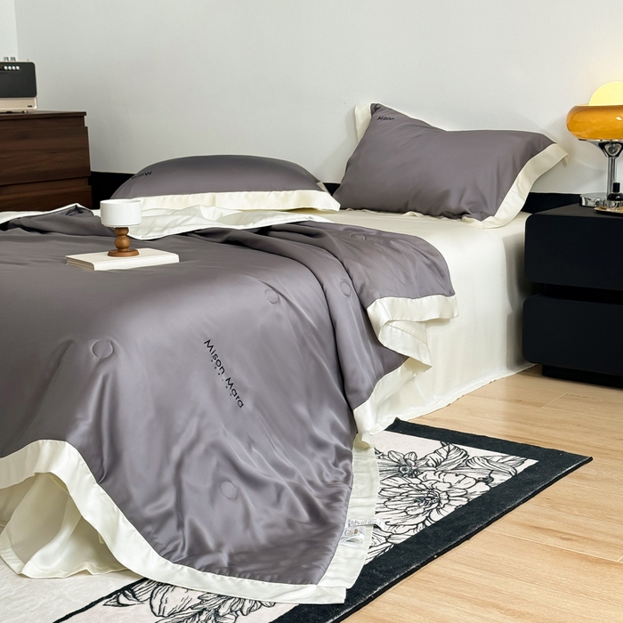 91家纺网 家纺一手货源 找家纺 CINNY馨宜 2026新款A类兰精天丝55%大豆纤维 双拼色天丝夏被（炫彩） 银河灰