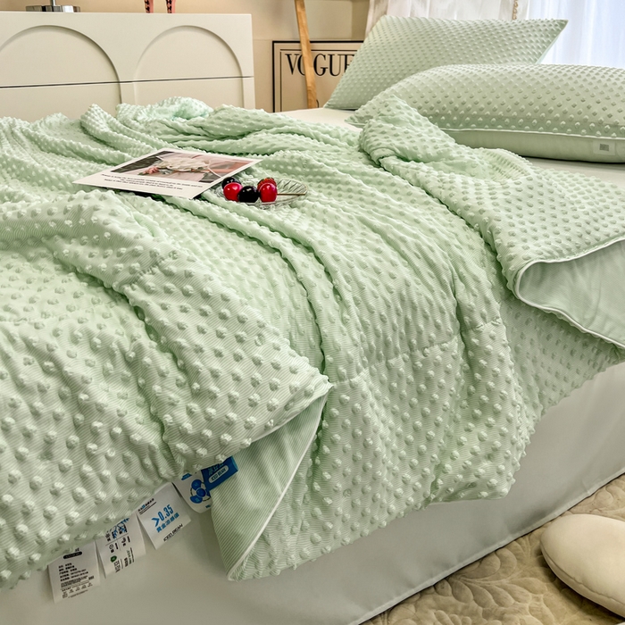91家纺网 家纺一手货源 找家纺 库里梦家纺 2026新款3D按摩冰豆豆凉感夏被夏凉被空调被 冰豆绿
