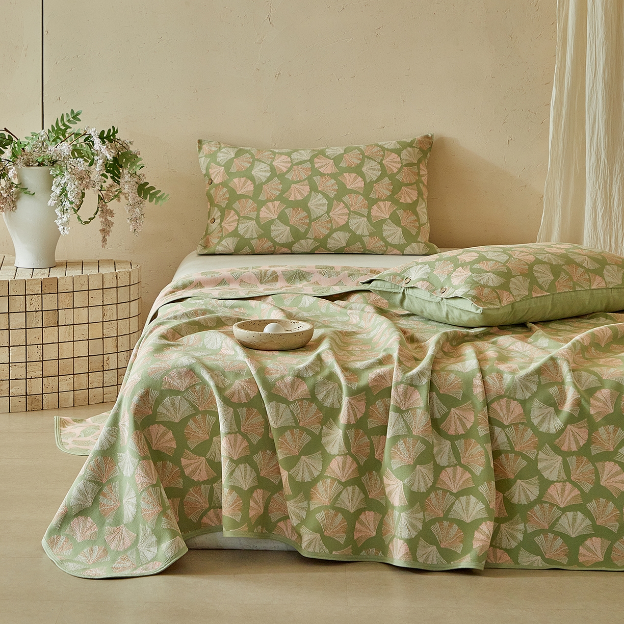 91家纺网 家纺一手货源 找家纺 孑寐家纺 2026新款100%纯棉色织双面大提花老粗布凉席三件套 银杏叶影-绿色