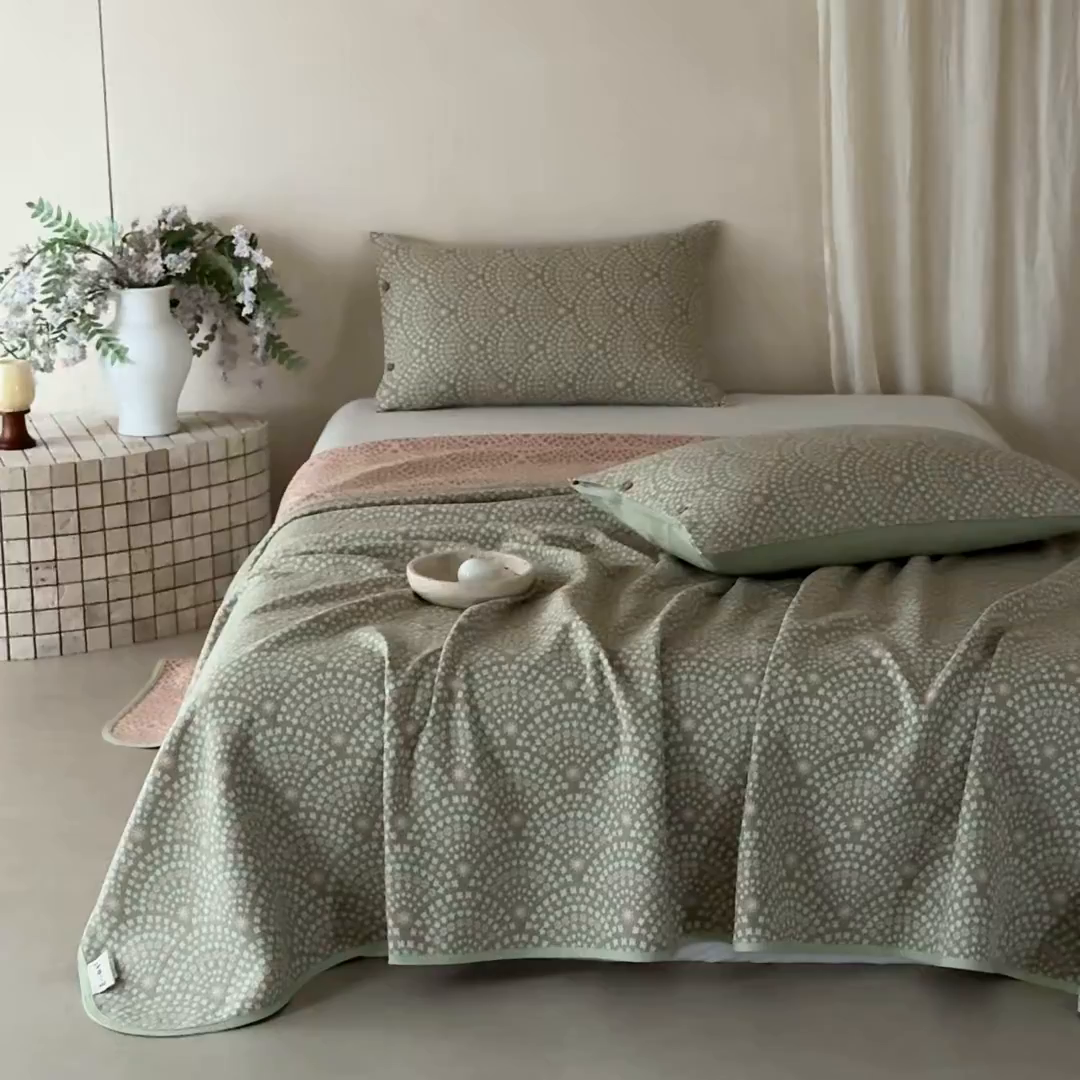 91家纺网 家纺一手货源 找家纺 孑寐家纺 2026新款100%纯棉色织双面大提花老粗布凉席三件套 彩虹太阳花-绿色