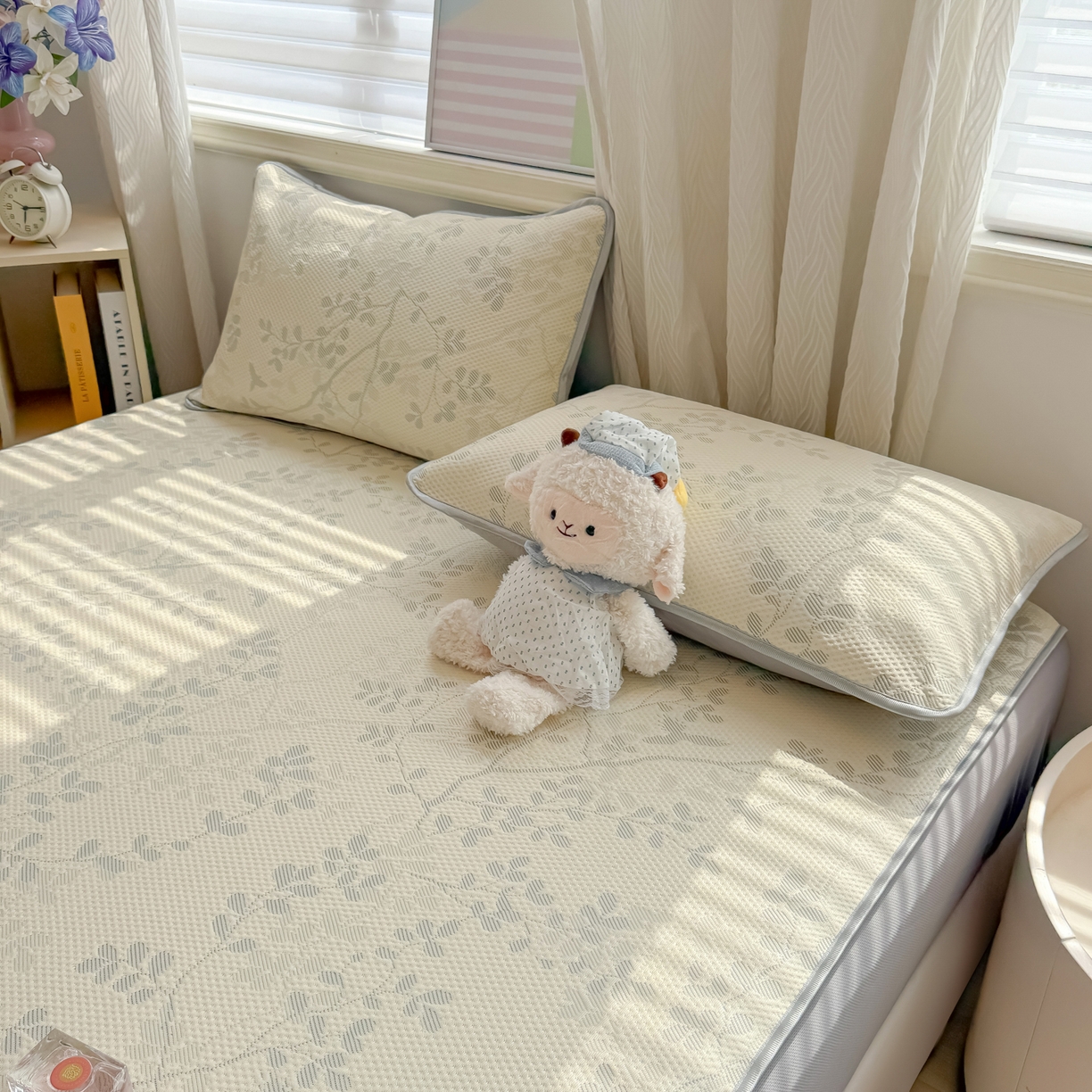 91家纺网 家纺一手货源 找家纺 多乐家纺 206新款冰豆豆防水凉感软席凉席席子 花枝金叶-床笠款